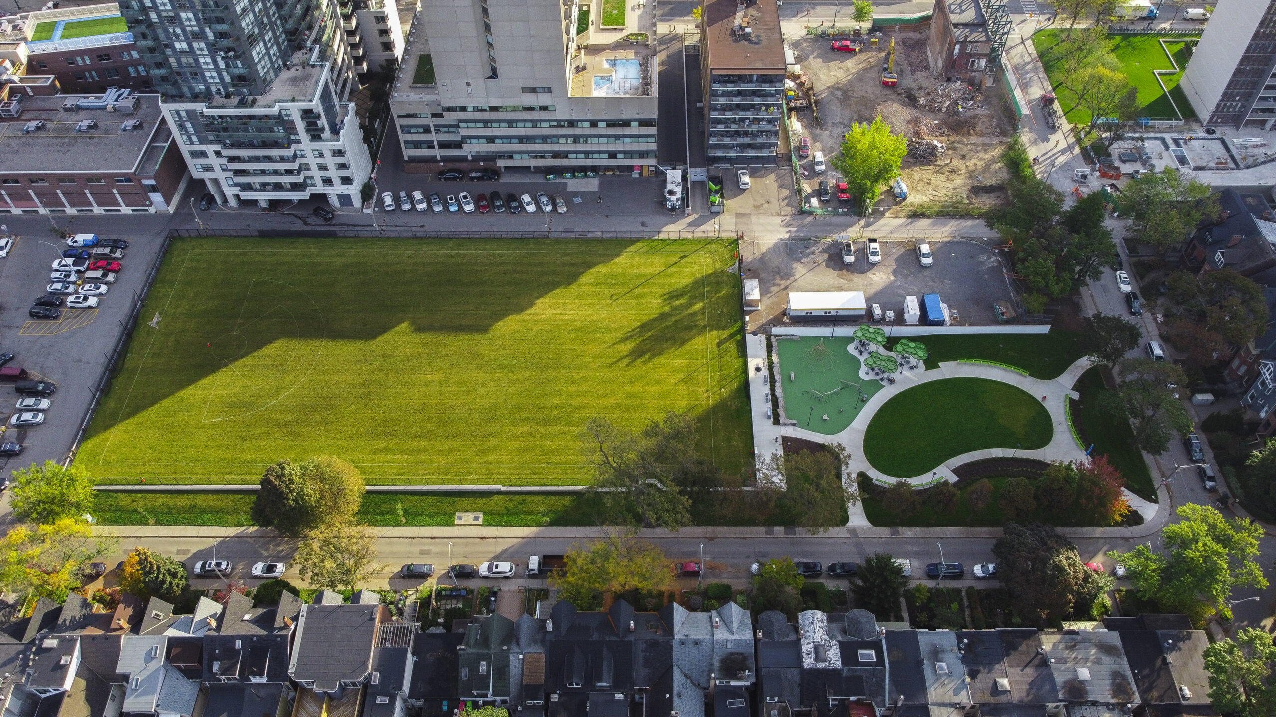 University Of Toronto Robert St. Field Rec Area, BLD. Demo, Geo Exchange